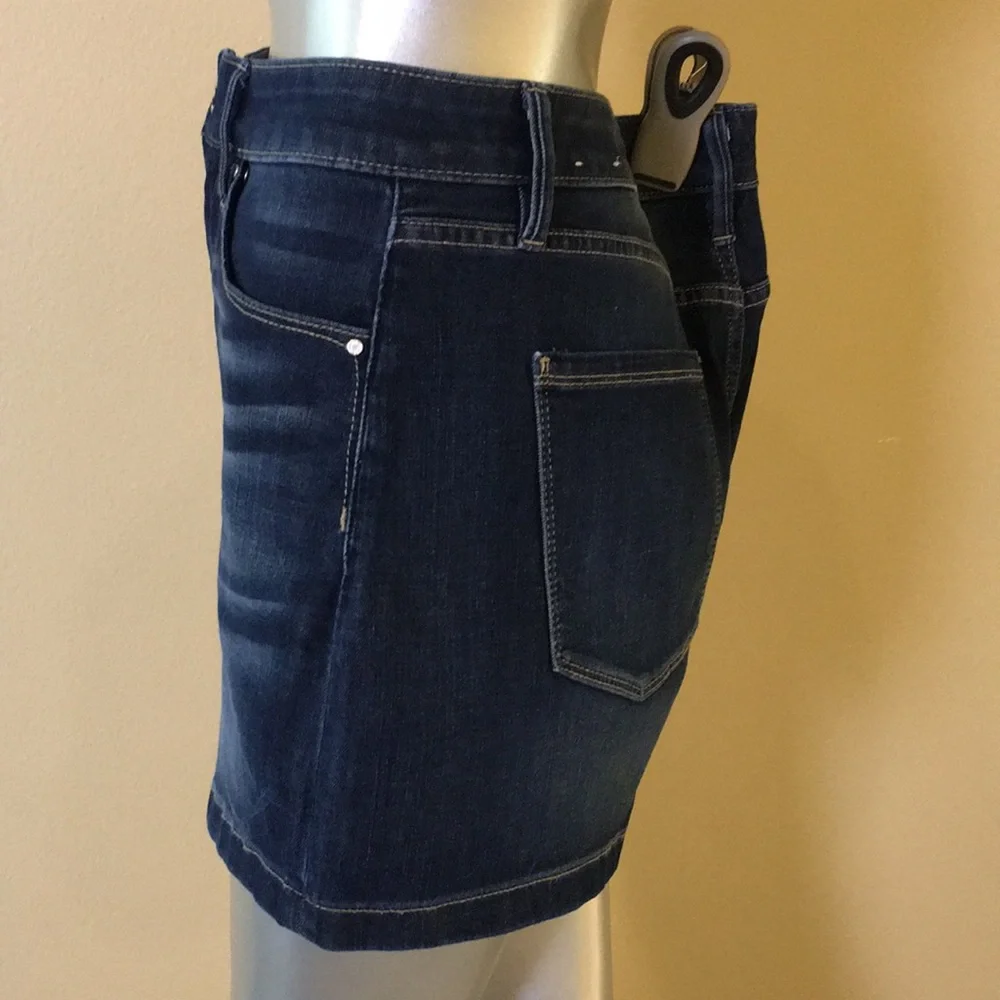 WHBM | The Sculpt Short High-Rise Denim Shorts